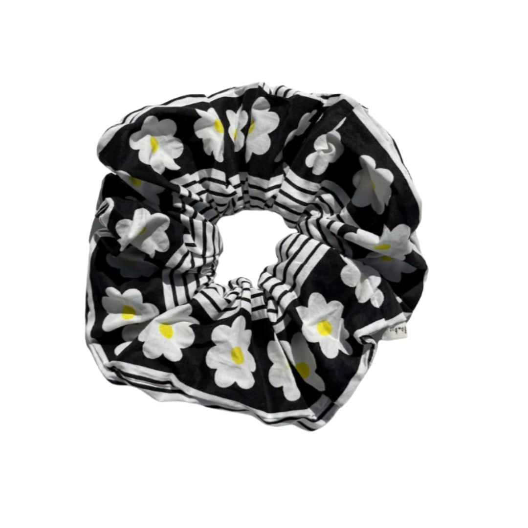 Black Daisy Scrunchie - Large
