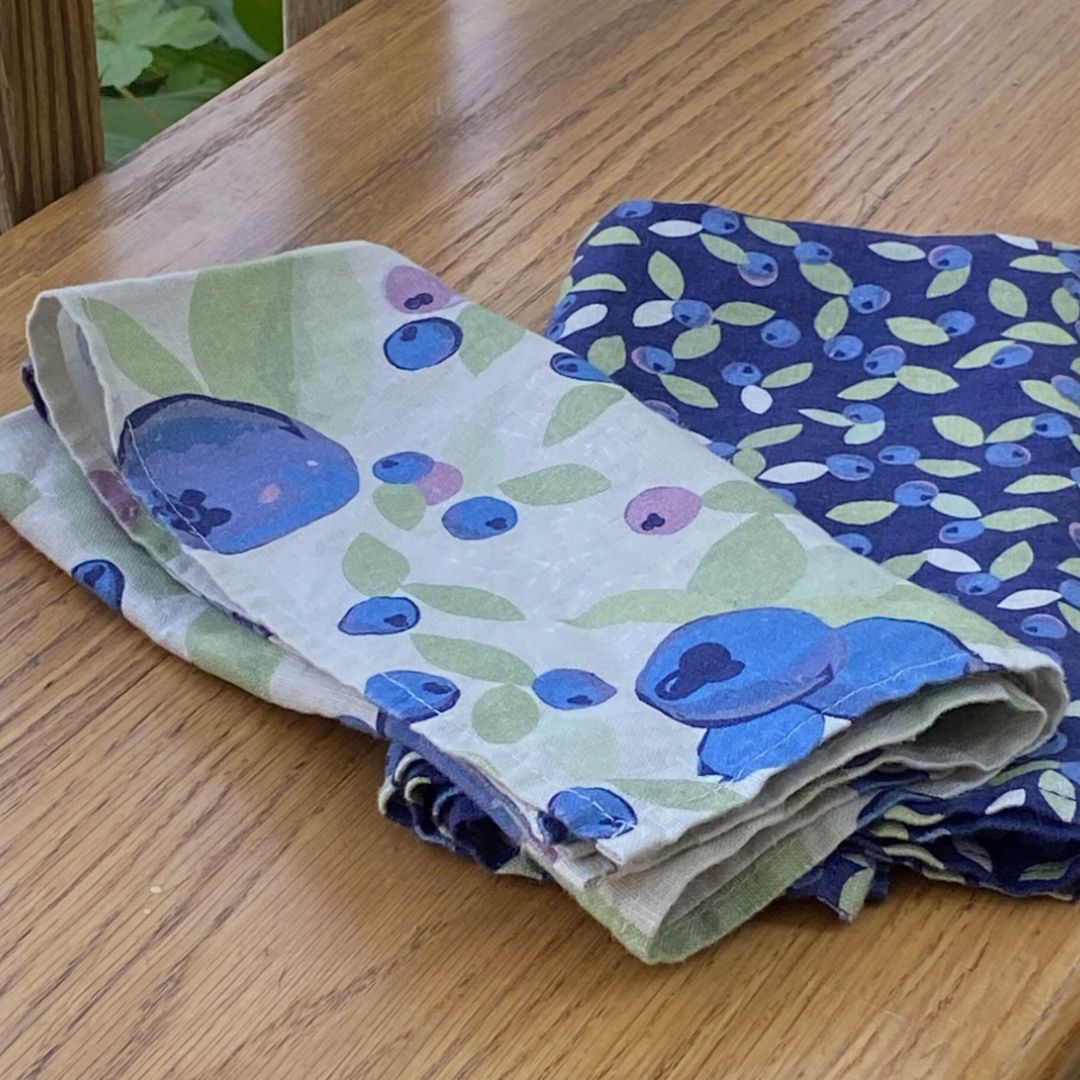 Blueberry Napkin Set in 100% Linen