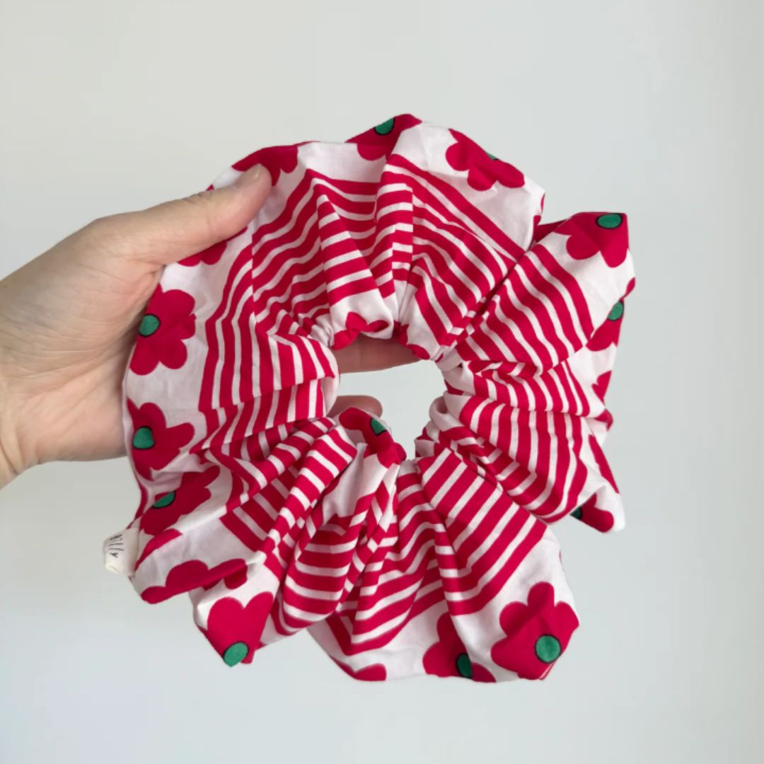 Red Flower Scrunchie - Large